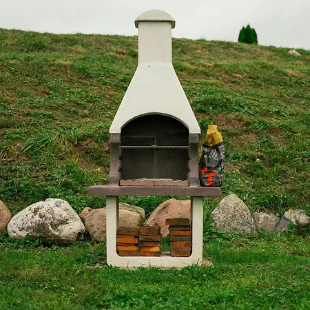 度假居 Na Mazurach Nad Stawem Z Jacuzzi *