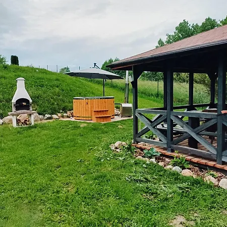 Na Mazurach Nad Stawem Z Jacuzzi בית נופש *